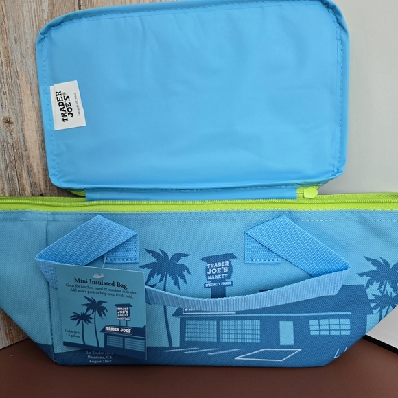 Trader Joe's Limited Edition Blue Mini Insulated Bag - Picture 2 of 4
